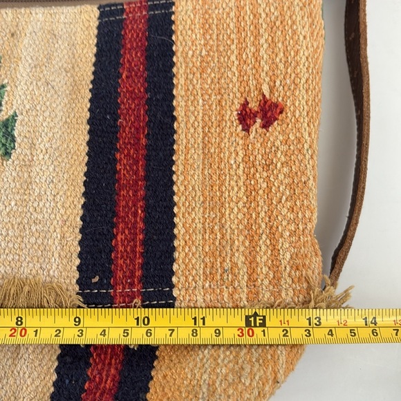 Myra Fragrant Yellow Shoulder Bag crossbody SW rug design embossed leather - Picture 16 of 16